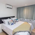 Bauten Cabo Branco 307 - Flat moderno e equipado próximo ao mar por Carpediem